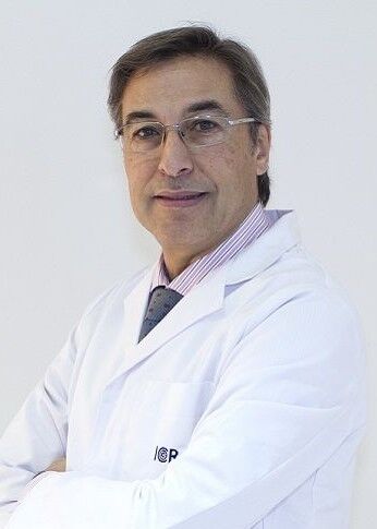 Doutor Dermatólogo Intan Lahera León